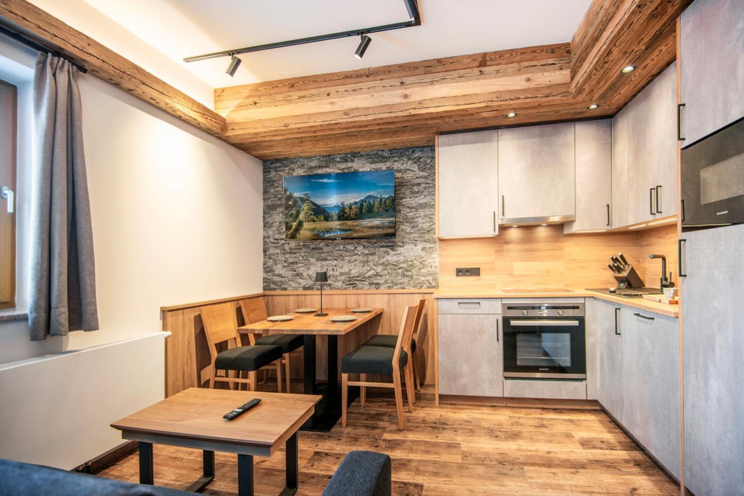 Alpinspa Zur Post Apartment - Bergbahn Von 16 Mai Bis November 2025 Inklusive Bad Gastein Bagian luar foto