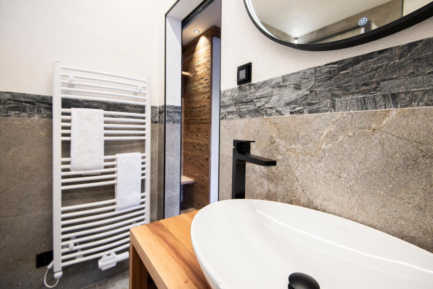 Alpinspa Zur Post Apartment - Bergbahn Von 16 Mai Bis November 2025 Inklusive Bad Gastein Bagian luar foto